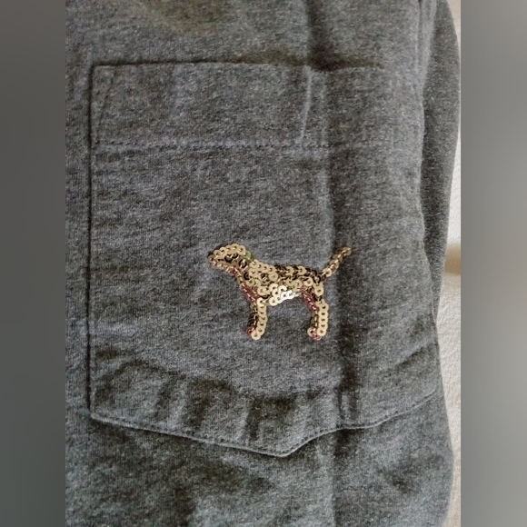 VS PINK Bling Tee-shirt in Gray & Gold Sequined Dog Size: Small - Picture 5 of 6